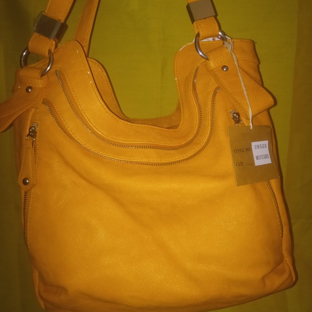 Cute yellow mustard Braciano hand purse
